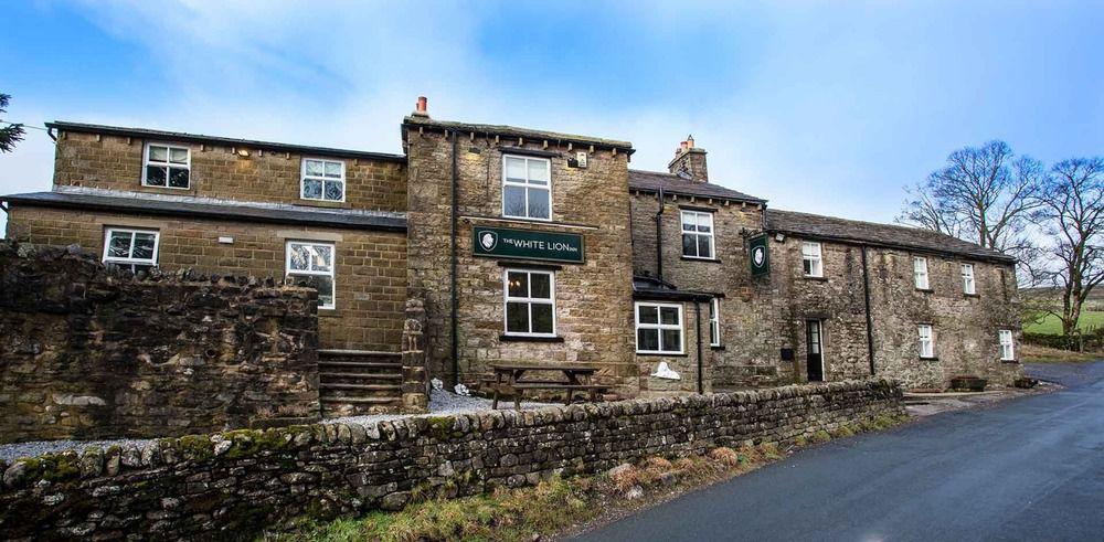The White Lion Inn Buckden  Eksteriør bilde