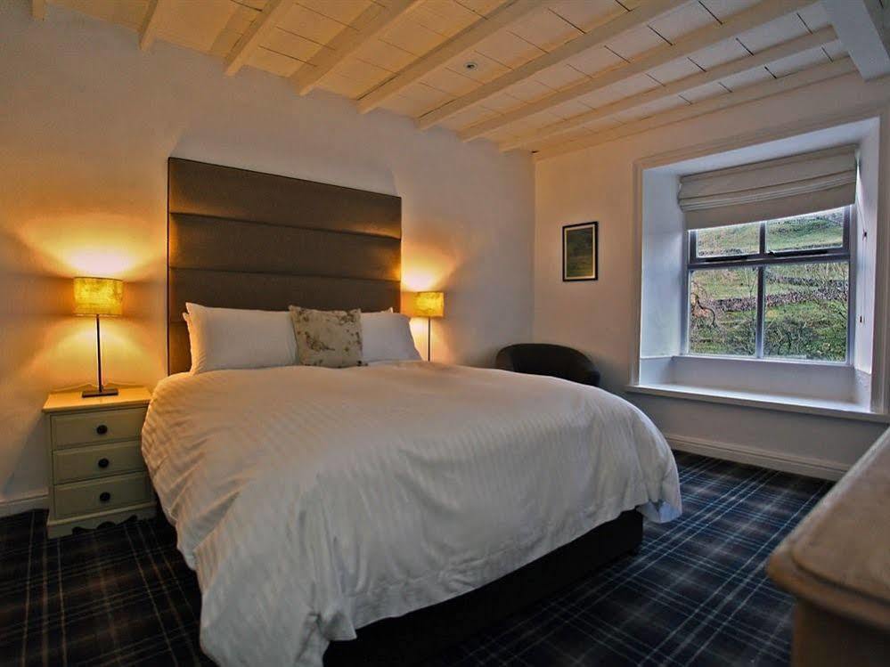 The White Lion Inn Buckden  Eksteriør bilde