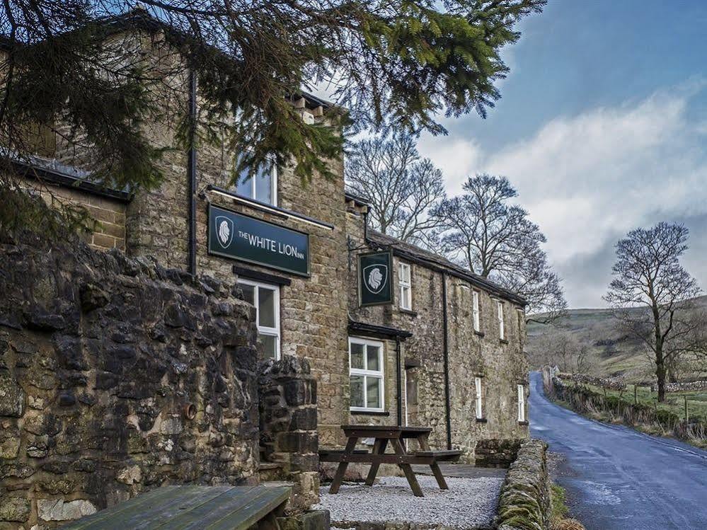 The White Lion Inn Buckden  Eksteriør bilde