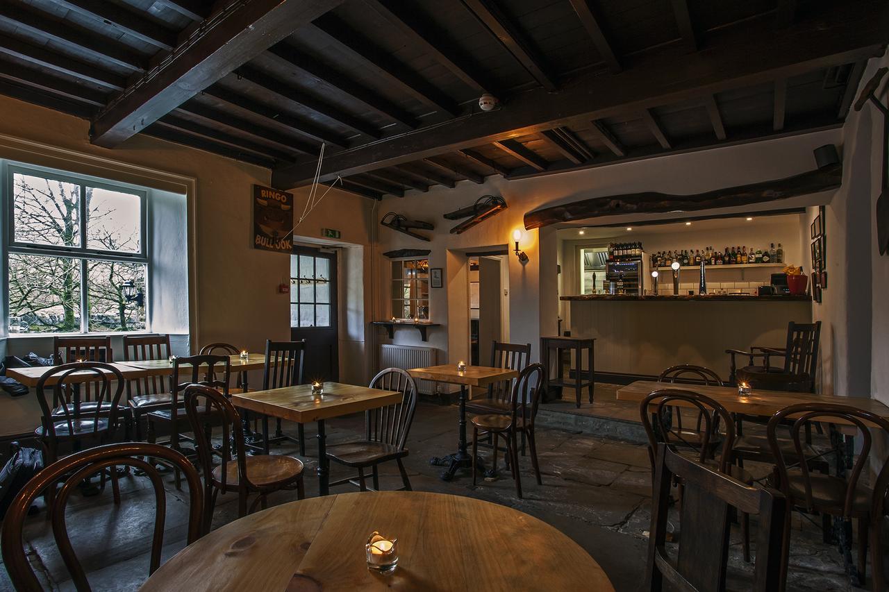 The White Lion Inn Buckden  Eksteriør bilde